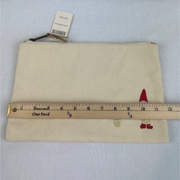 Duluth Embroidered Gnome Canvas Zipper Pouch With Leather Pull New - Picture 7 of 8